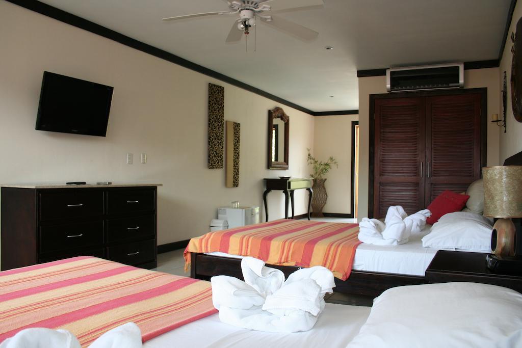 Tuanis Aparthotel Jaco Room photo