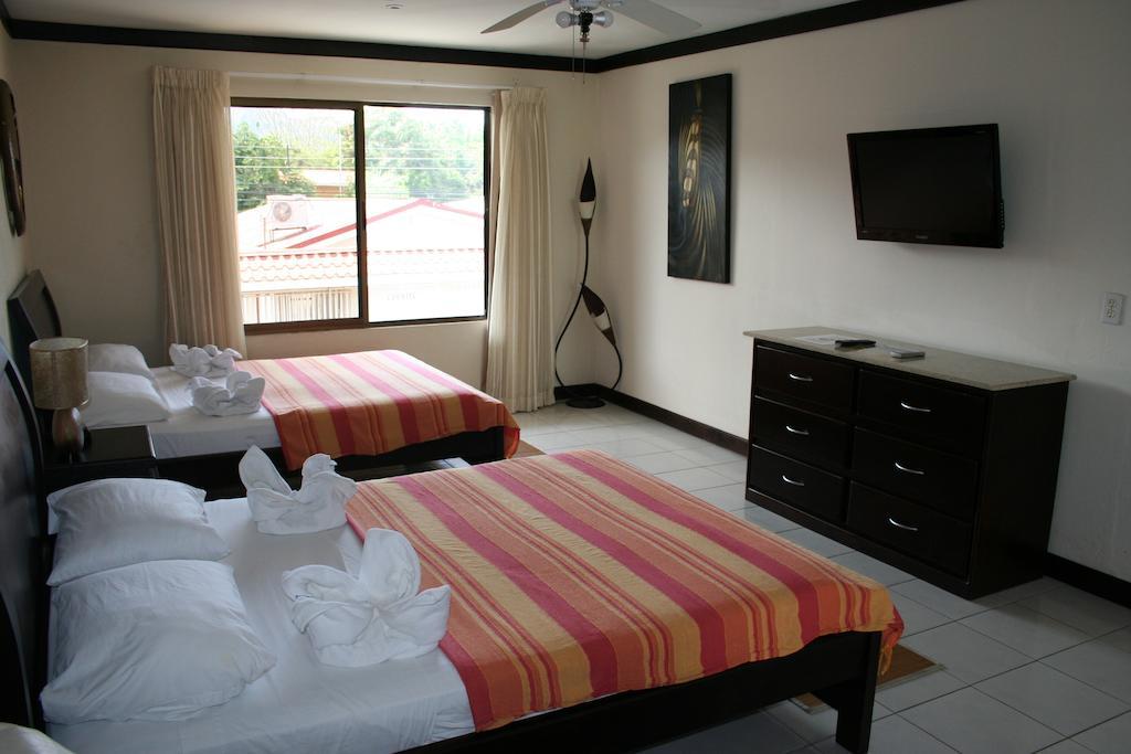 Tuanis Aparthotel Jaco Room photo